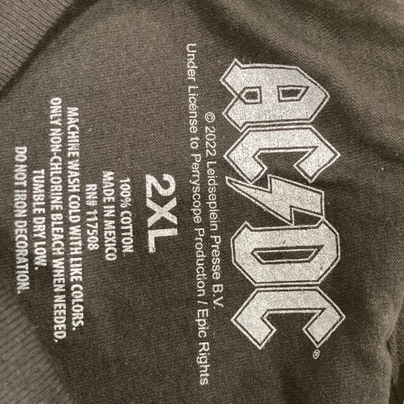 AC DC HIGHWAY TO HELL NWT. Black 2XL tee shirt - Picture 3 of 3